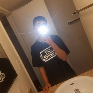 Meet your Posher, Cesar